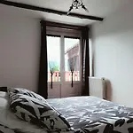 Сasa de vacaciones Eth Arreyen Avec Piscine Privée Et Magnifique Vue Sur Pyrénées Tilhouse