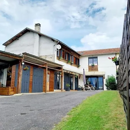 Hébergement de vacances Eth Arreyen Avec Piscine Privée Et Magnifique Vue Sur Pyrénées Tilhouse