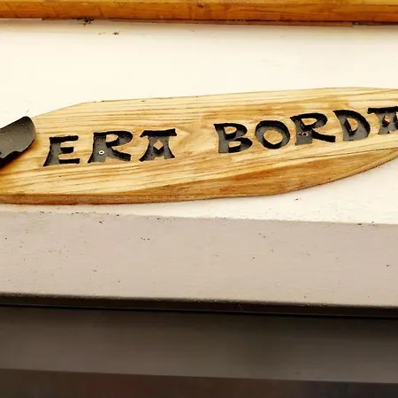 Eth Arreyen Avec Piscine Privee Et Magnifique Vue Sur Pyrenees * Tilhouse