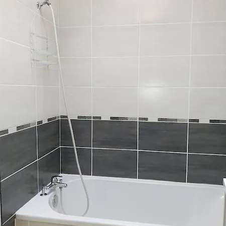 펜션 Eth Arreyen Avec Piscine Privee Et Magnifique Vue Sur Pyrenees Tilhouse