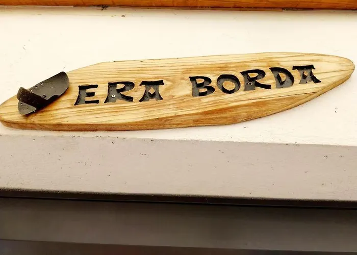 Eth Arreyen Avec Piscine Privee Et Magnifique Vue Sur Pyrenees * Tilhouse