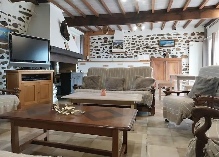 Prázdninový dům Eth Arreyen Avec Piscine Privee Et Magnifique Vue Sur Pyrenees *