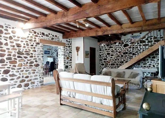 Holiday home Eth Arreyen Avec Piscine Privee Et Magnifique Vue Sur Pyrenees *