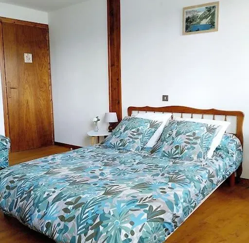 Eth Arreyen Avec Piscine Privee Et Magnifique Vue Sur Pyrenees Tilhouse