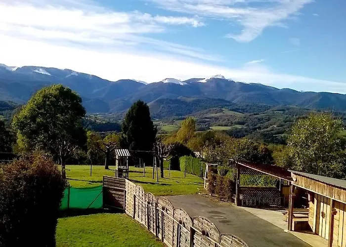 Eth Arreyen Avec Piscine Privee Et Magnifique Vue Sur Pyrenees Tilhouse